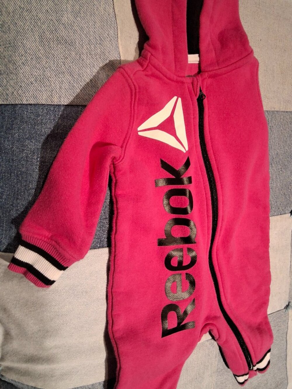 Reebok one piece 0-3 months